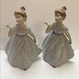 NADAL Porcelain Figurines. Two girls with flowers Over 25 years old.